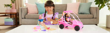 Barbie Veículo para Boneca Os Mistérios da Barbie: Detetives da Praia Beach Buggy - Image 2 of 6