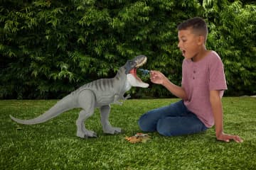 Jurassic World Dinossauro de Brinquedo Rebirth Super Colossal T. Rex - Image 2 of 6