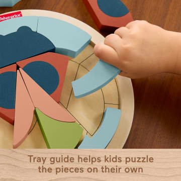 Fisher-Price Tiny Garden Wooden Lady Bug Jigsaw Puzzle For Kids Developmental Play, 18 Wood Pieces - Imagen 4 de 6