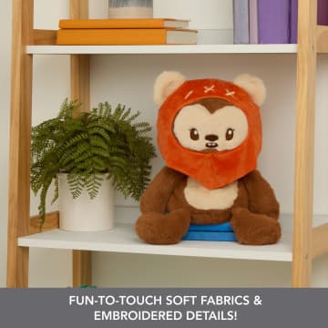 Star Wars Ewok Plush, Weighted Soft Toy, 12-Inch With Weighted Limbs & 1.5-Pound Take-Out Pouch - Imagen 5 de 6