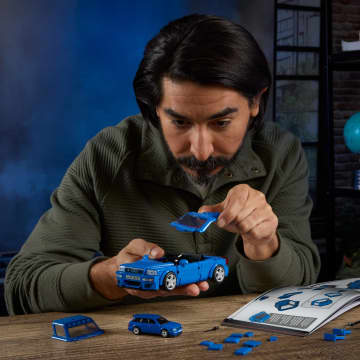 Mattel Brick Shop Hot Wheels Juguete de Construcción Speed '94 Audi Avant RS2 - Image 2 of 6
