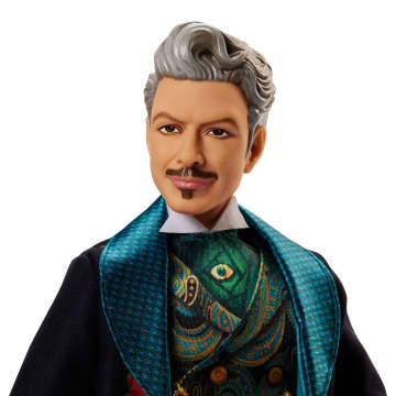 Universal Pictures’ Wicked: For Good The Wizard Fashion Doll With Movie-Inspired Outfit & Accessory - Imagem 3 de 6