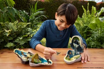 Jurassic World Rebirth Micro Adventure Playset Spinosaurus Head, Interactive Features & Figures - Imagen 2 de 6