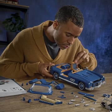Mattel Brick Shop Hot Wheels Juguete de Construcción Premium Mercedes Benz 300 SL - Imagen 2 de 6