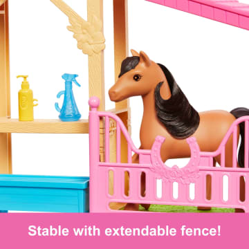 Barbie Mysteries: The Great Horse Chase Stable Playset With Fashion Doll, Small Toy Pony & 10+ Accessories - Imagem 4 de 6