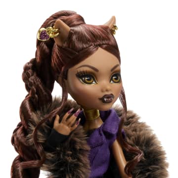 Monster High Clawdeen Wolf House Of Wolf Doll - Image 3 of 6