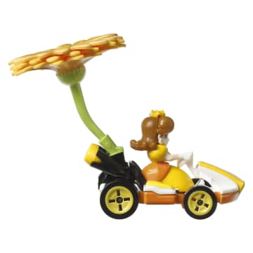 Hot Wheels Mario Kart Veículo de Brinquedo Princesa Dasiy Padrão Kart com Flower Glider - Image 3 of 5