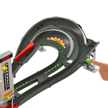 Hot Wheels Race Formula 1 Grand Prix Circuit Track Set With 3 1:64 Scale Die-Cast Toy Cars - Image 5 of 6