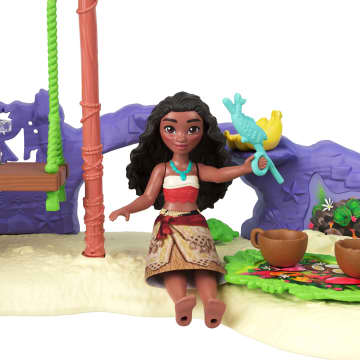 Disney Moana 2 Toys, Moana's Island Adventure Playset With 2 Small Dolls, 2 Friends & 8 Accessories - Image 4 of 6