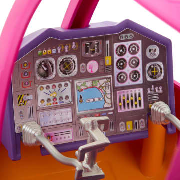 Barbie Pink Passport Kenya Adventure Dolls & Playset With Toy Helicopter & 9 Accessories - Imagem 5 de 6