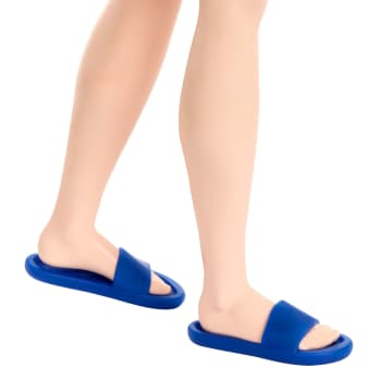 Barbie Allan Doll, Fashion Doll With Beach Look - Image 3 of 6