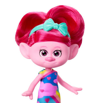 Dreamworks Trolls Fun Fair Surprise Trendsettin’ Queen Poppy Fashion Doll Inspired By The Series - Image 3 of 6