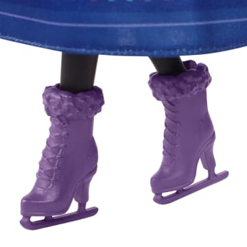 Disney Frozen Ice-Skating Anna Fashion Doll With Skates & Shoes inspired By Frozen: Winter Festival - Image 5 of 6