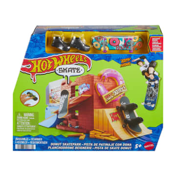 Hot Wheels Skate Donut Skatepark With Tony Hawk Fingerboard & Pair Of Skate Shoes - Image 6 of 6