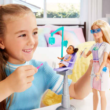 Barbie  Poupées  Poupée Mode dentiste, Poupée enfant, Accessoires - Imagen 2 de 6