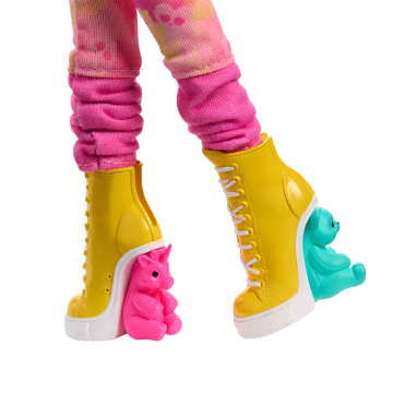 Monster High-enid Sinclair-Poupée en Tenue Rose Avec Accessoires - Imagen 4 de 6
