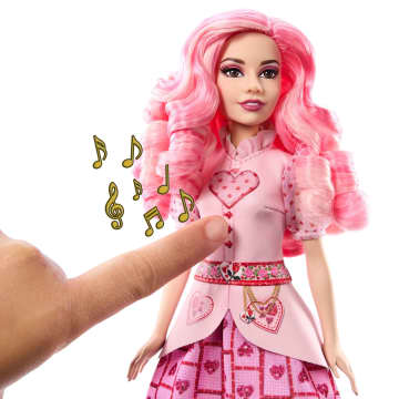 Disney Descendants: The Rise Of Red Singing Bridget, Young Queen Of Hearts Doll, English - Image 2 of 6