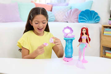 Disney Princesa Set de Juego Ariel con Accesorios Sorpresa - Imagem 2 de 6