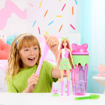 Barbie  Pop Reveal  Série Frappés  Poupée Parfumée et Acc.  Lapine - Image 2 of 6