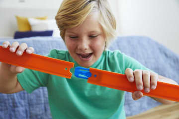 Hot Wheels Track Builder Unlimited Straight Track Pack - Image 2 of 6