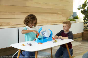 Hot Wheels City Pista de Brinquedo Robô Tubarão - Image 2 of 6