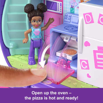 Polly Pocket Sleepover Puppy Compact Playset With 1 Micro Doll And Pet Dogs, Travel Toy With Food & Styling Accessories - Imagen 5 de 6
