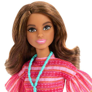 Barbie  Barbie et Teresa: La Recette de L’Amitié  Poupée  Teresa - Image 2 of 6