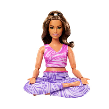 Barbie Made To Move Fashion Doll, Brunette With Curvy Body, Removable Top & Pants, 22 Bendable Joints - Image 4 of 4