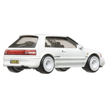 Hot Wheels Collector Veículo de Brinquedo Mazda 323 GTX Turbo - Image 4 of 6