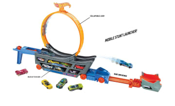 Hot Wheels Stunt And Go Transporter Truck - Imagen 3 de 6