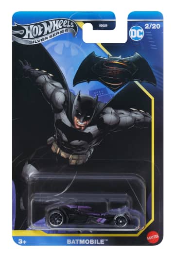 Hot Wheels Collector Veículo de Brinquedo Batman vs Superman: Origem da Justiça Batmóvel - Image 4 of 5