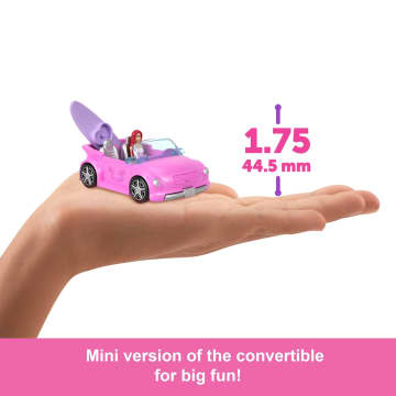 Barbie Mini Barbieland Doll & Vehicle Set With 1.5-inch Doll & Beach Convertible With Color-Change - Imagen 4 de 6
