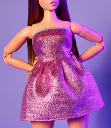 Barbie Looks No. 24 Collectible Doll With Brown Hair And Modern Y2K Fashion - Imagen 4 de 6