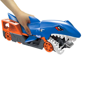 Hot Wheels City Battling Creature Transports Vehicle & 10 Die-Cast Toy Cars - Image 3 of 5