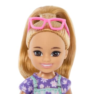 Barbie  Chelsea  Poupée Fleuriste et Accessoires, Blonde - Imagem 2 de 6