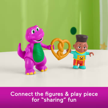Fisher-Price Barney's World Barney's Friend David & Barney Figure Set For Kids, 3 Toys - Imagem 3 de 6