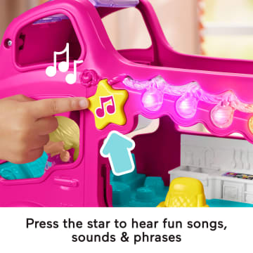 Fisher-Price Little People Barbie Little Dreamcamper Rv Playset With Music Lights & 2 Figures, Multilanguage Version - Imagen 4 de 6