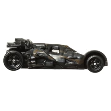 Hot Wheels Themed Vehículo de Juguete Auto de Batman Batimóvil: El Caballero Oscuro - Image 4 of 5