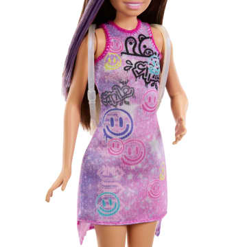 Barbie Family & Friends Skipper Doll & Backpack Accessory, Skipper Babysitters, inc. Set - Imagen 3 de 6