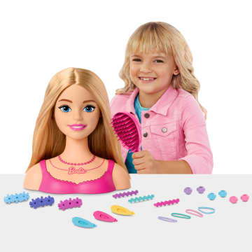 Barbie Doll Styling Head, Blond Hair With 20 Colorful Accessories - Image 2 of 6