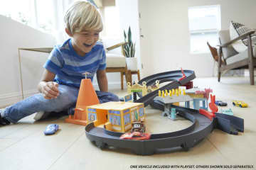 Disney And Pixar Cars Toys, Track Set, Race Around Radiator Springs - Image 3 of 6