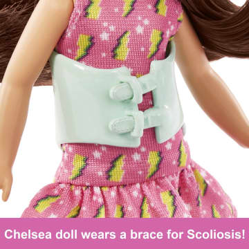 Barbie Toys, Chelsea Doll, 6-inch Small Doll With Brace For Scoliosis Spine Curvature - Imagem 3 de 6