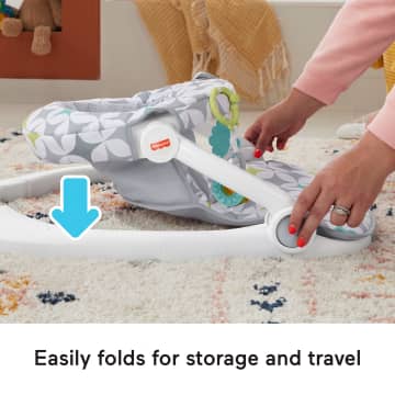Fisher-Price Sit-Me-Up Floor Seat Portable Baby Chair With 2 Toys, Starlight Bursts - Image 4 of 6