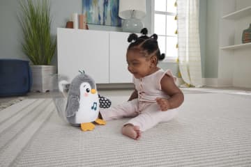 Fisher-Price Baby Juguete para Bebés Tierno Pingüino Bailarín Musical - Image 3 of 6