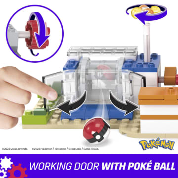 MEGA Pokémon Building Toy Kit, Forest Pokémon Center (648 Pieces) With 4 Action Figures - Imagem 4 de 6