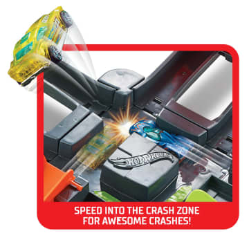 Hot Wheels Colossal Crash Track Set - Image 5 of 6