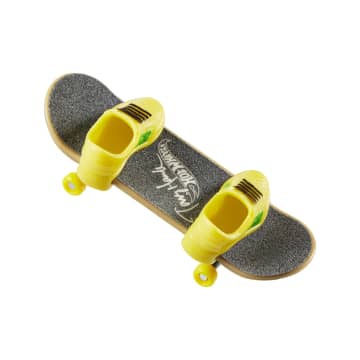 Hot Wheels Skate Veículo de Brinquedo Skateboard SOLDIER GRIND™ com Tênis - Image 3 of 3