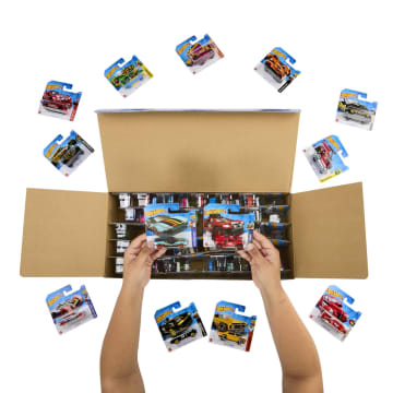 Hot Wheels®  Échelle1:64  Coffret de 60Véhicules de Collection - Image 2 of 6