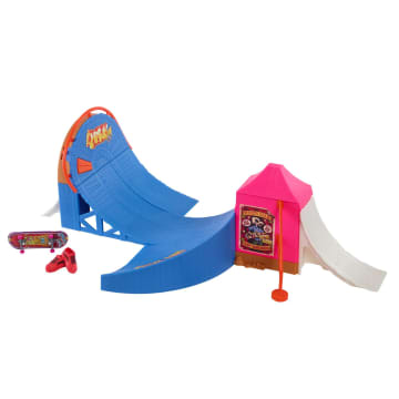 Hot Wheels Skate Coffret Planchodrome D’Attractions - Image 1 of 6
