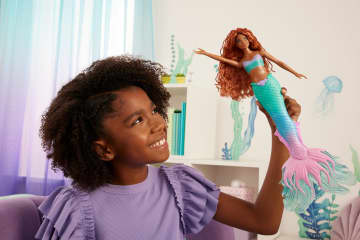 Disney La Sirenita Muñeca Ariel Sueña y Canta - Image 2 of 6